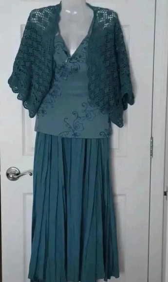 🏍BLUE Skirt, top and knitted cardigan🎉 - Picture 11 of 11